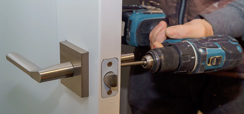 Broken Door Handle Lock Repair in Ojai, California